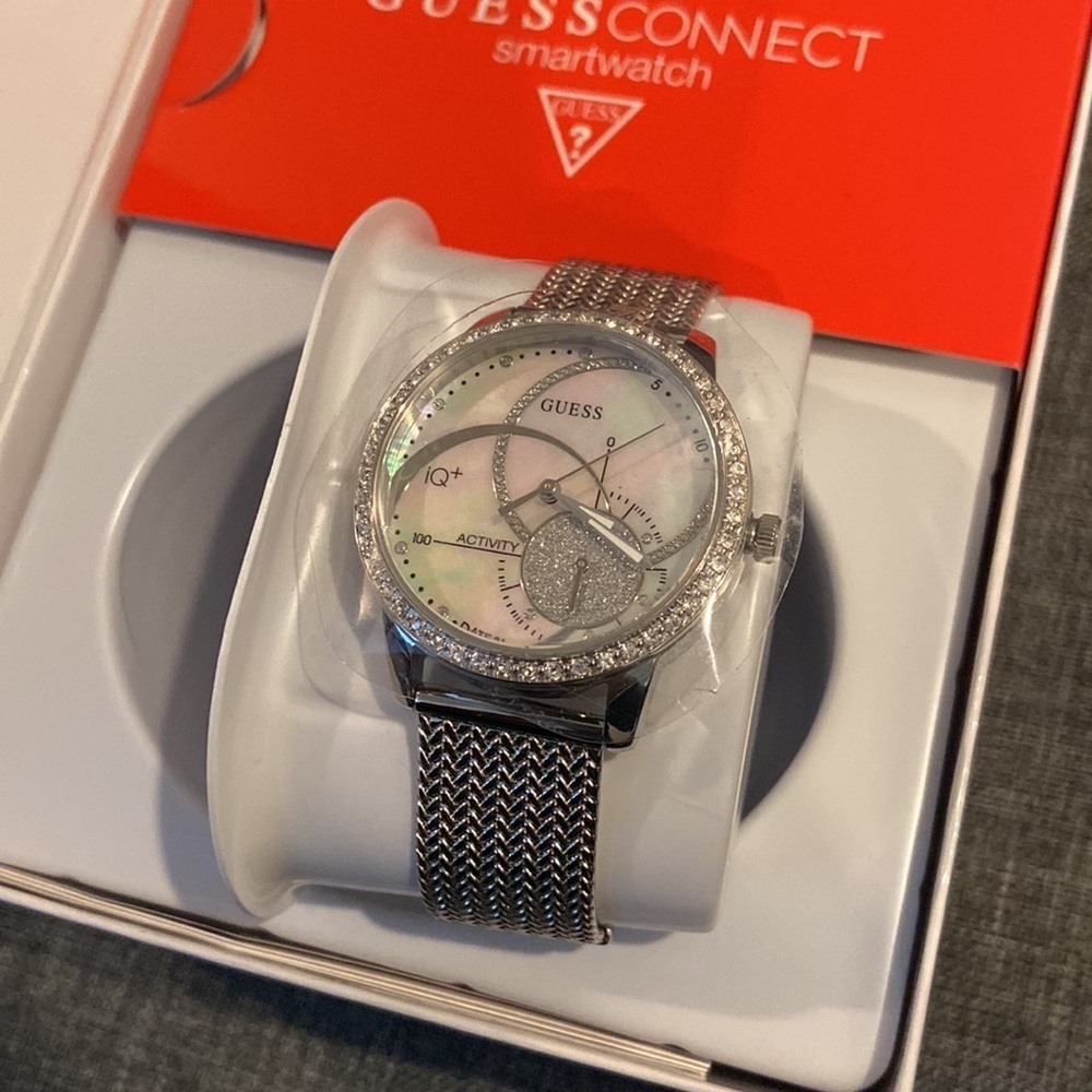 New Guess Connect Hybrid Smartwatch - Picture 6 of 7
